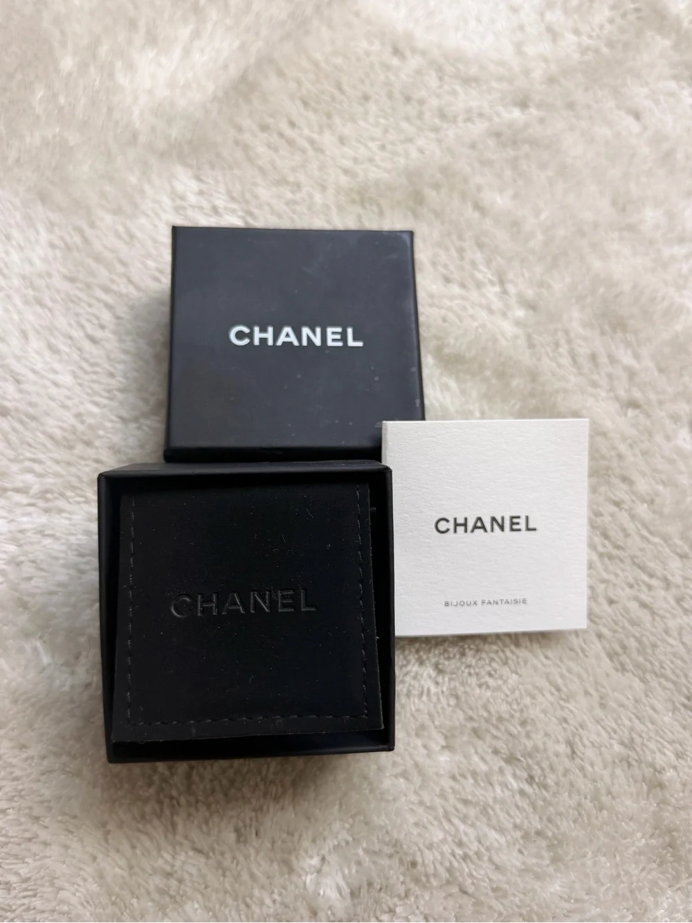 CHANEL Silver Crystal CC Heart Drop Earrings